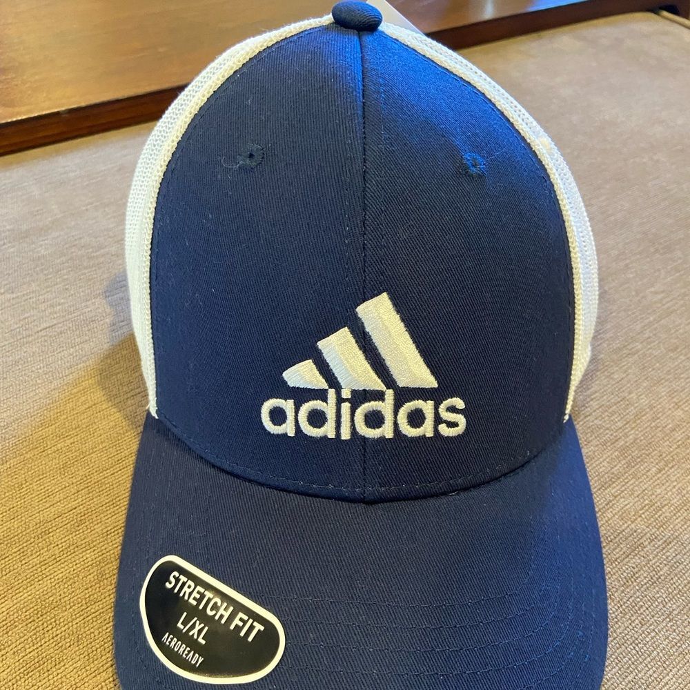 🔥 Adidas blue/white baseball hat